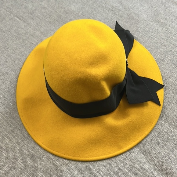 Vintage wool hat